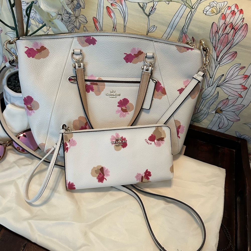 Coach White and Pink Floral Shoulder Bag Set